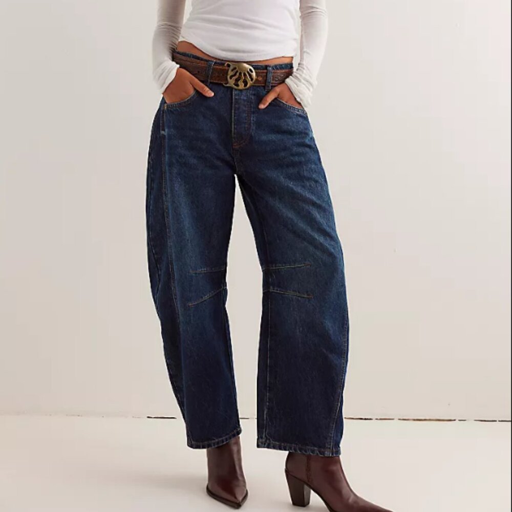 FREE PEOPLE We The Free Good Luck Mid Rise Barrel Leg Jeans in "Deep End" Sz 31